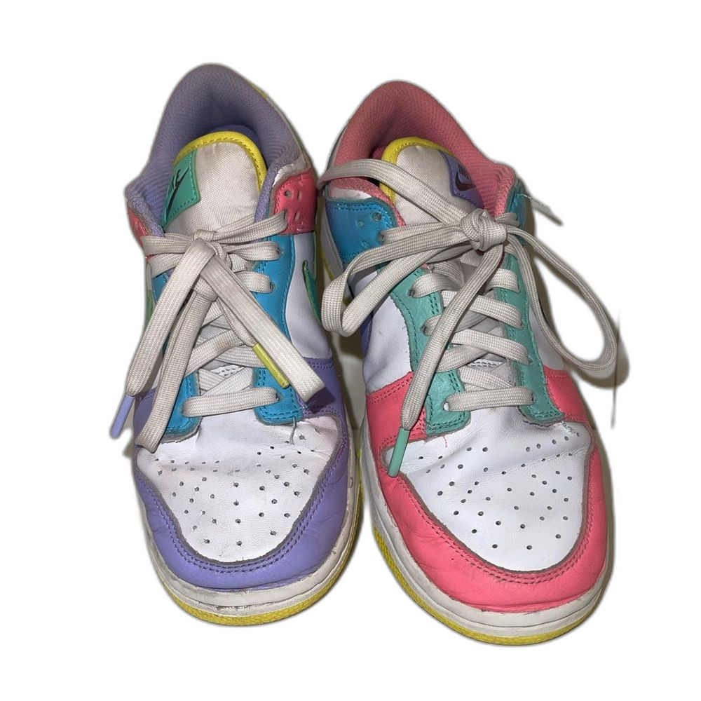 Nike Dunk Low SE Easter‎ Candy Size 6.5 Women’s Rare Pastel